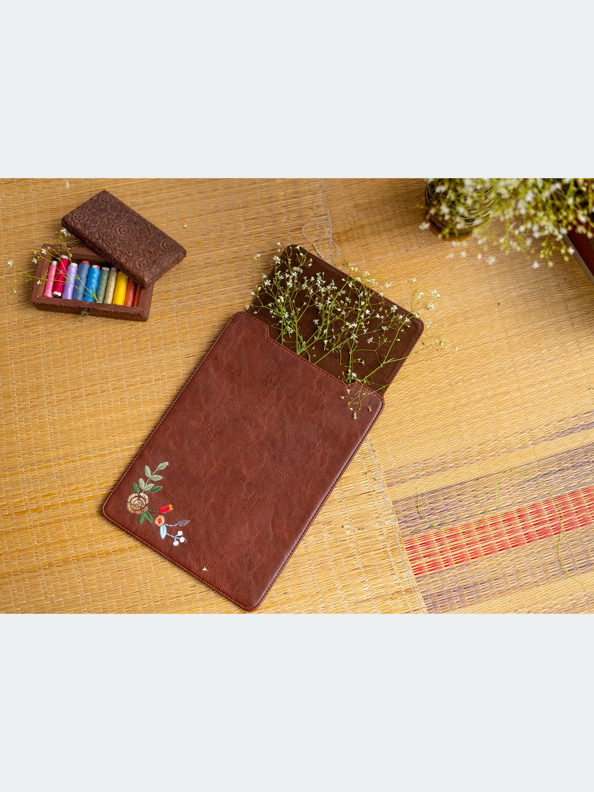 Brown Hand Embroidered Laptop Sleeve (13/14’’)