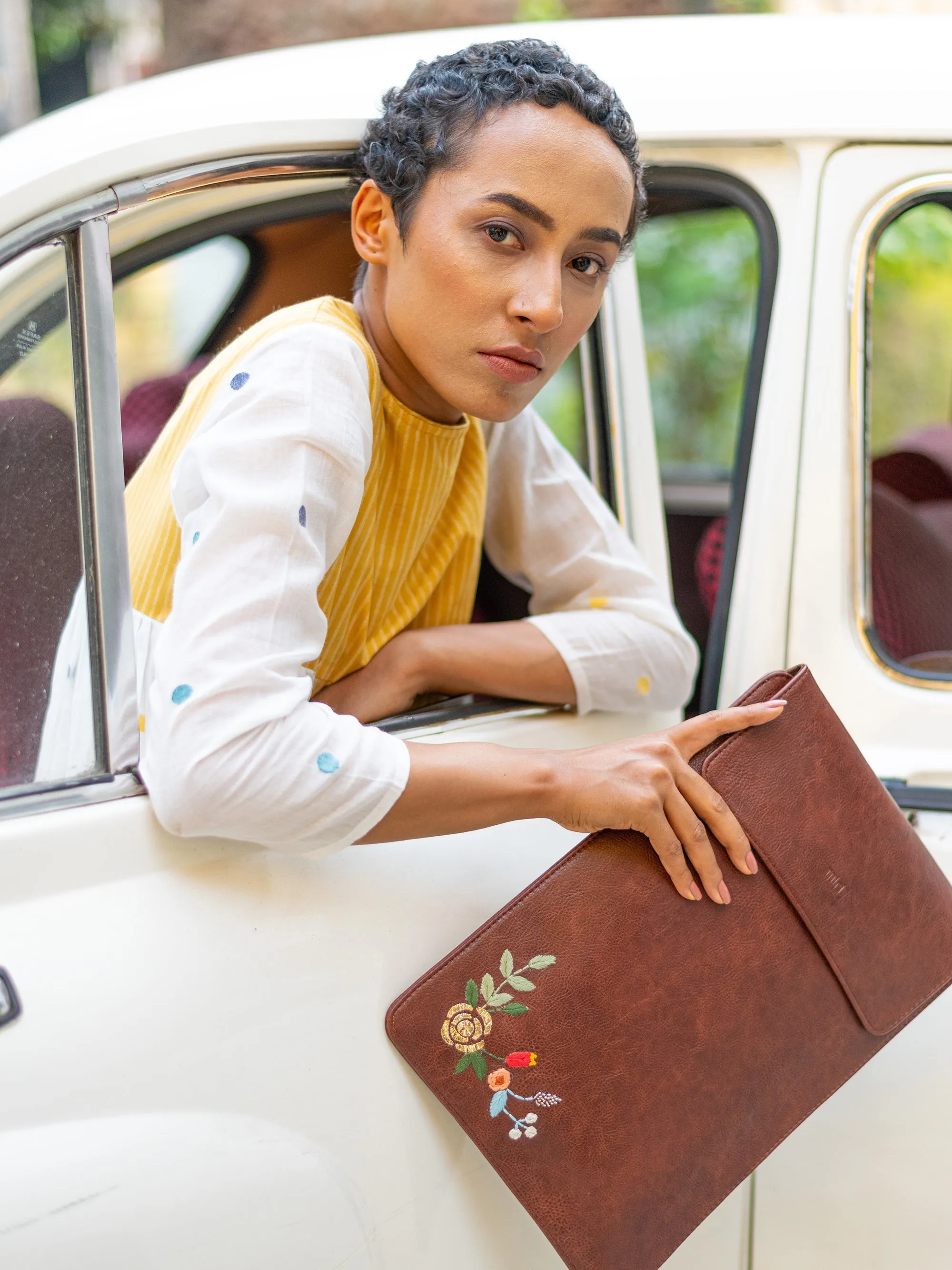 Brown Hand Embroidered Laptop Sleeve (13/14’’)