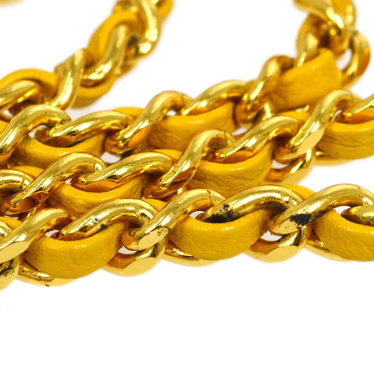CHANEL 1996-1997 Timeless Key Case Yellow Caviar 04376