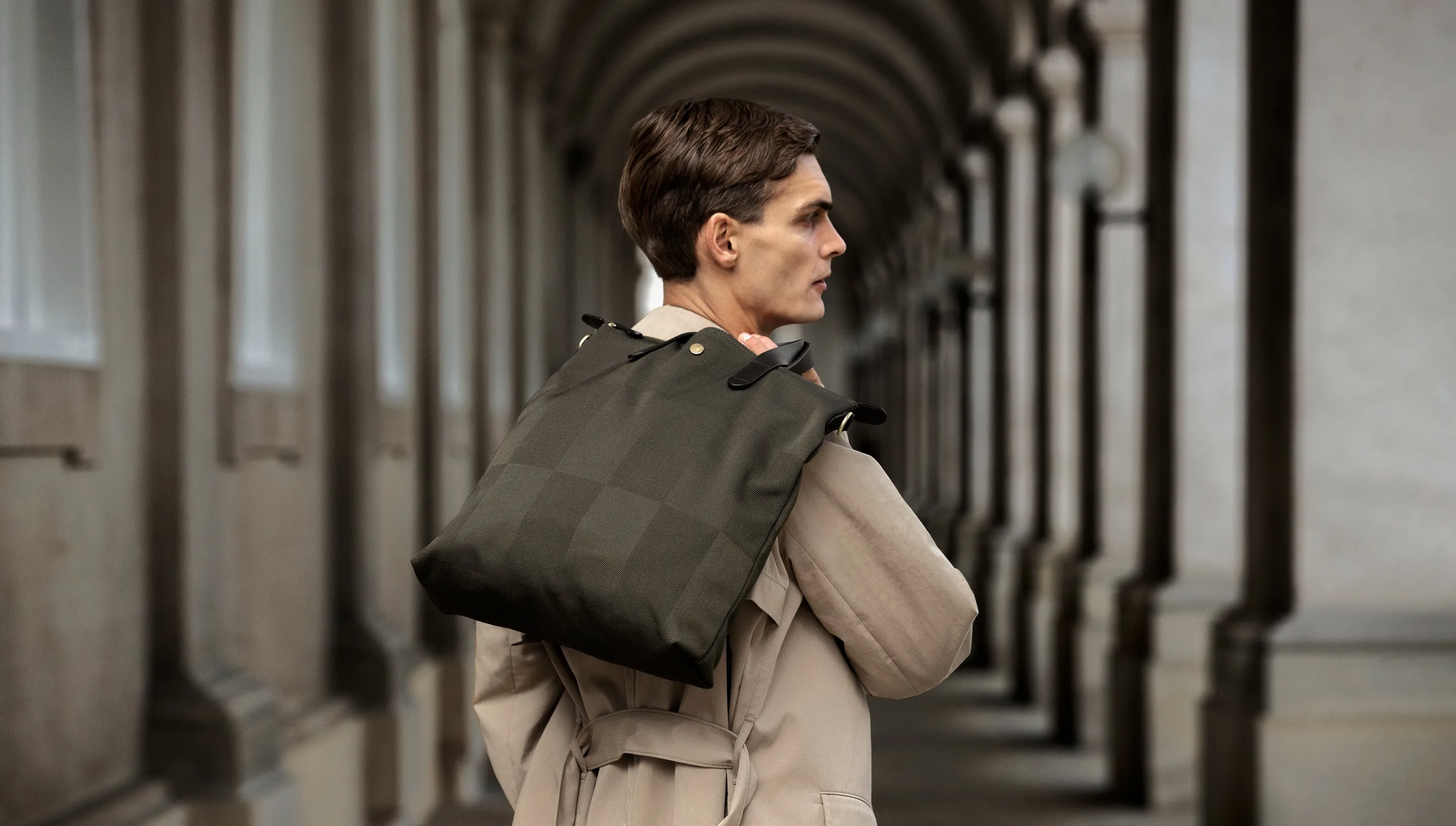 Envy Hold - Shopper Navy/Dark Brown