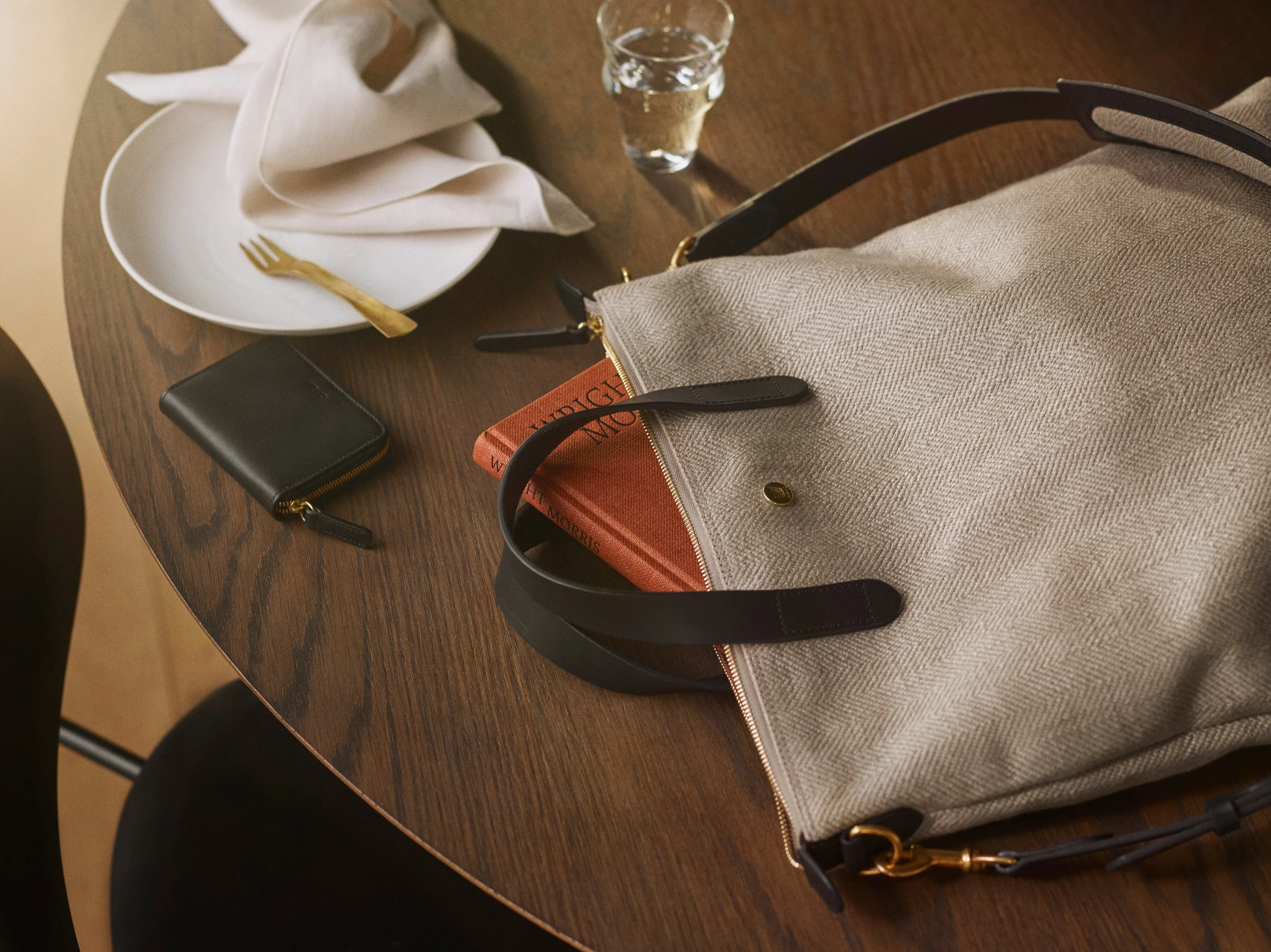 Envy Hold - Shopper Navy/Dark Brown