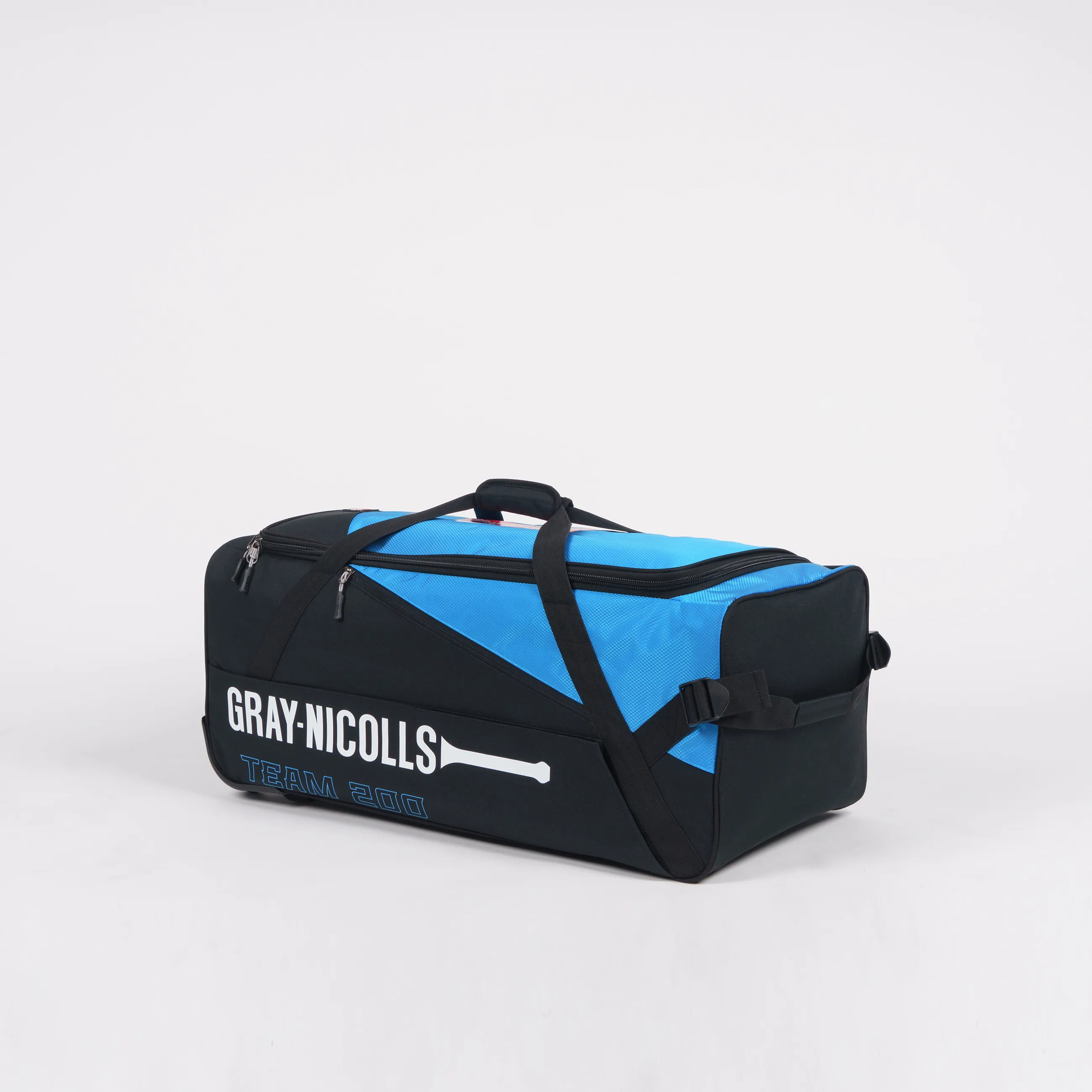 GRAY NICOLLS Team 200 Wheelie Bag