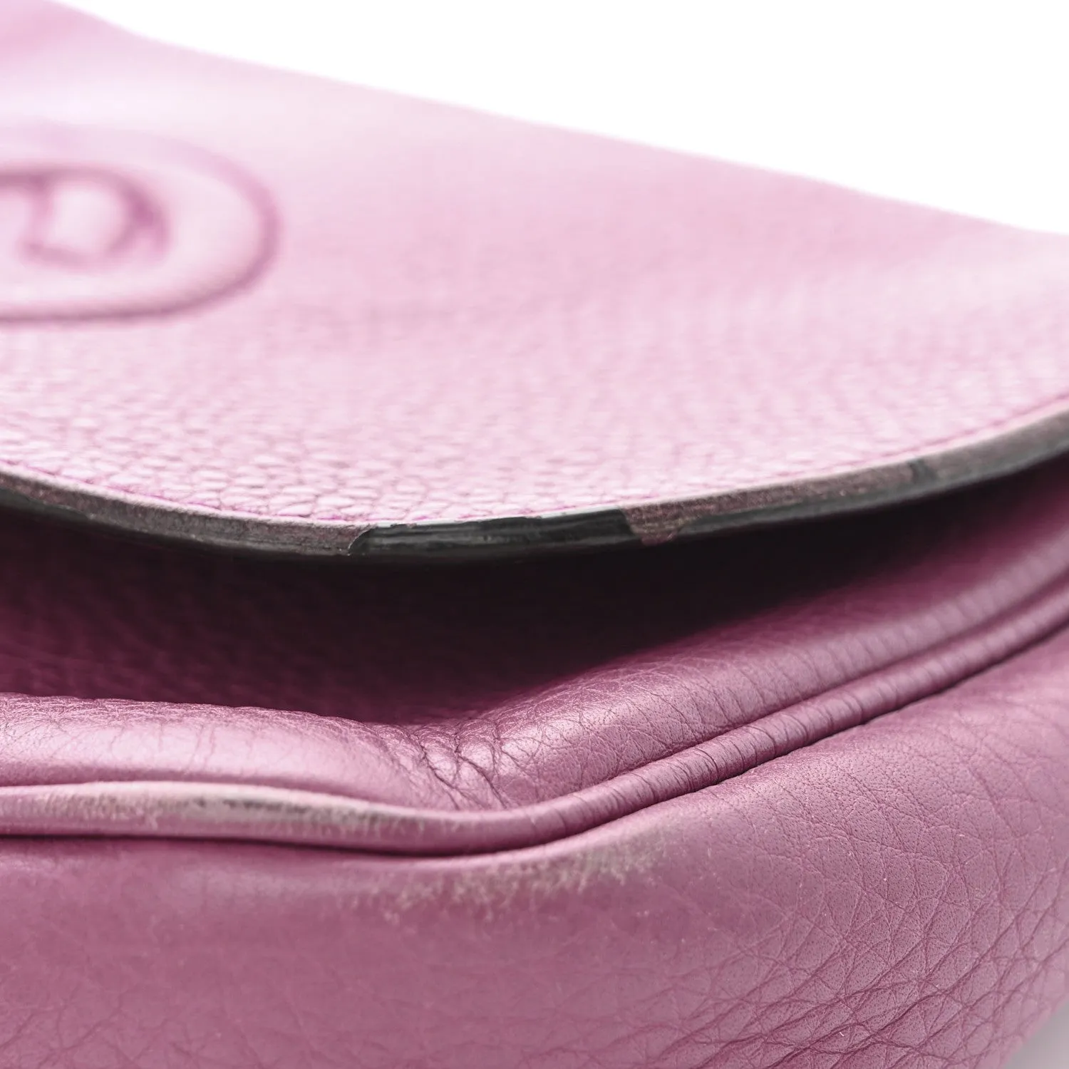 Gucci Pebbled Calfskin Medium Soho Flap
