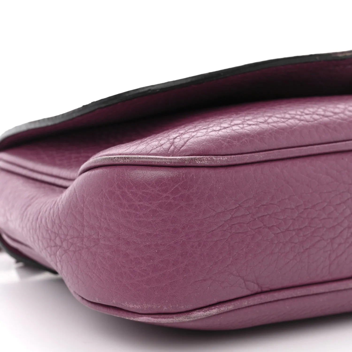 Gucci Pebbled Calfskin Medium Soho Flap