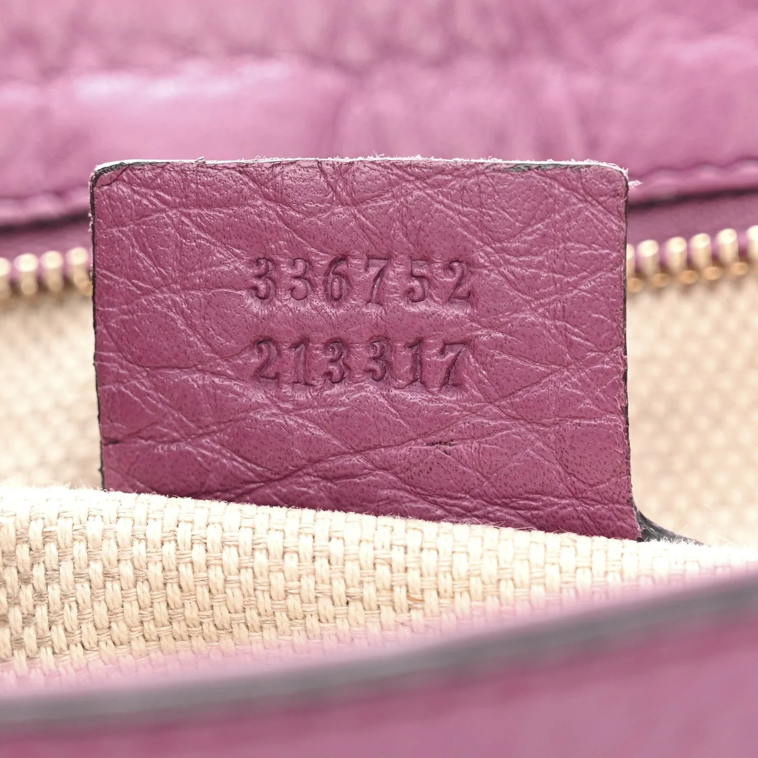 Gucci Pebbled Calfskin Medium Soho Flap