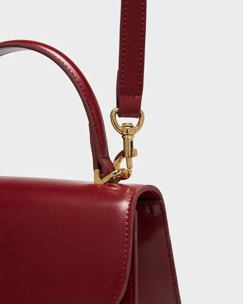 Synthetic Leather Golden Buckle Shoulder Versatile Totes Bag