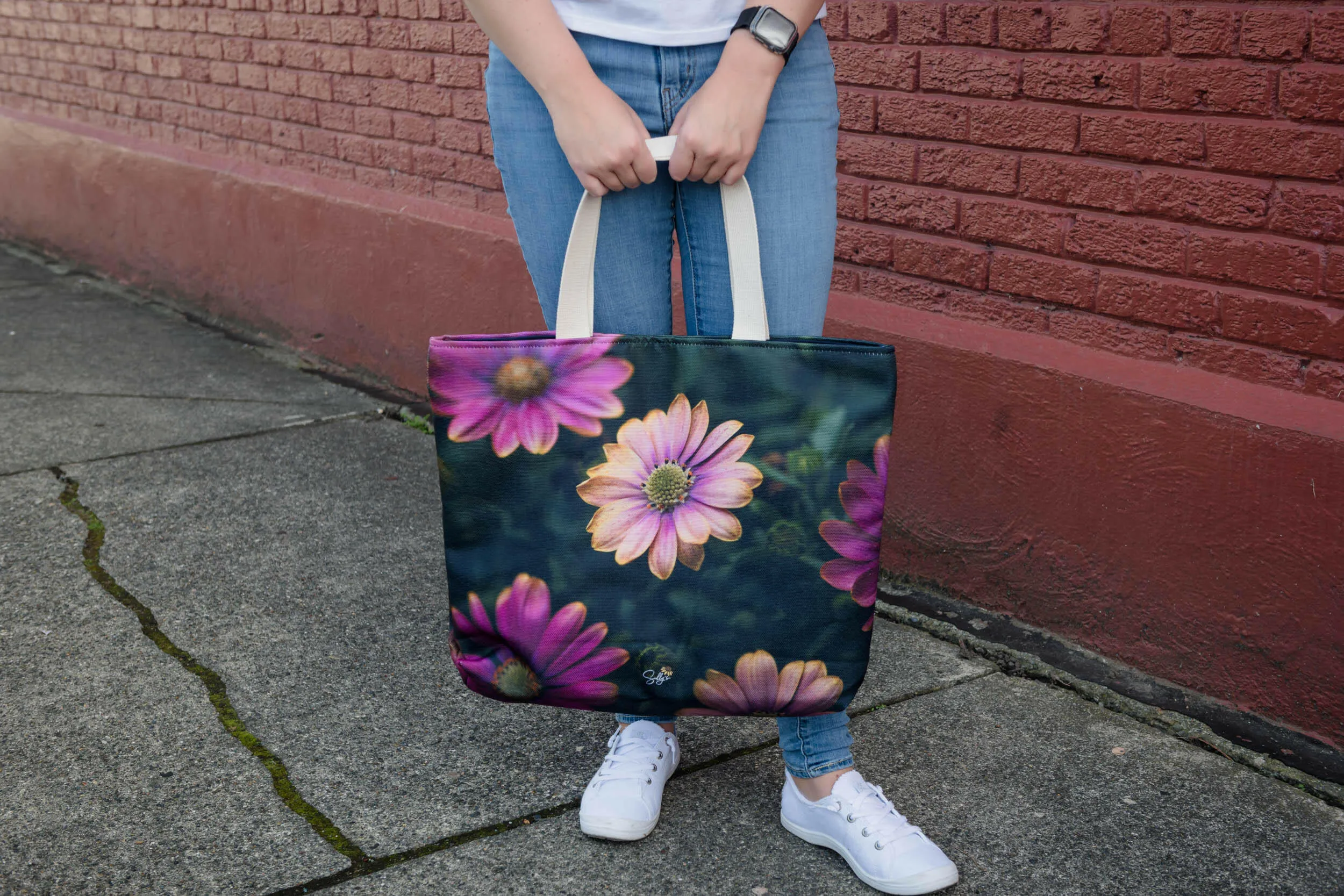 Windflower Market Tote